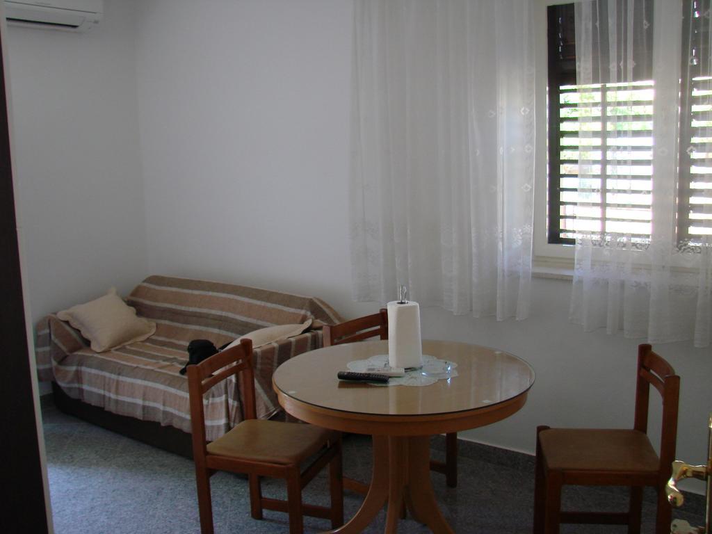טרוגיר Apartment Matija חדר תמונה